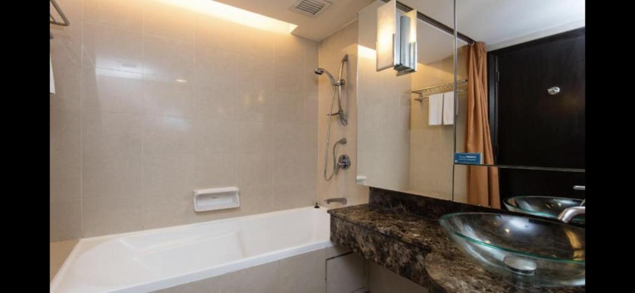 Resort Suites By Landmark At Bandar Sunway Sunway Lagoon Kampong Penaga  المظهر الخارجي الصورة